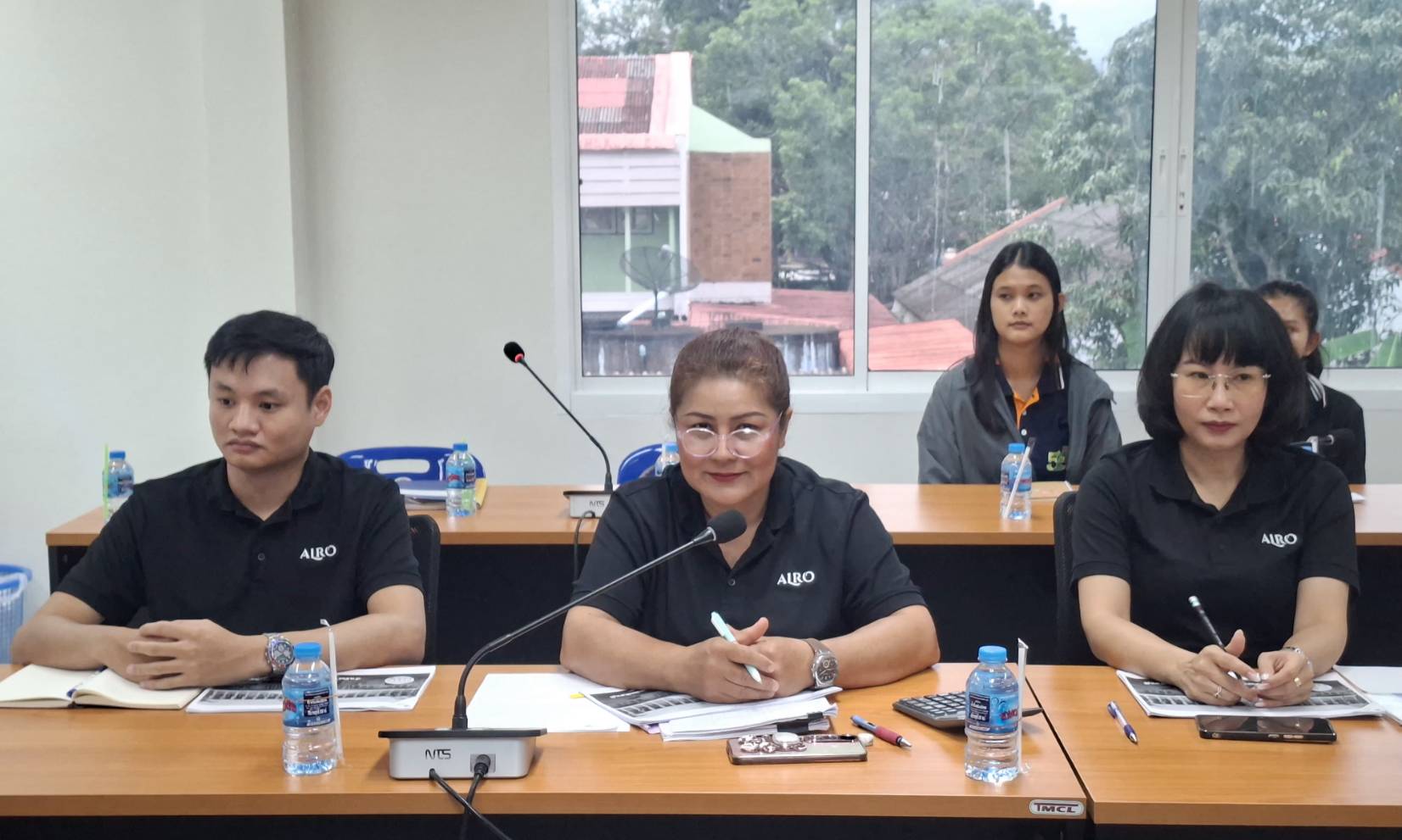 title - ผู้ตรวจราชการ ส.ป.ก. ประชุมตรวจติดตามความก้าวหน้าผลการดำเนินงานตามแผนการตรวจราชการของ สำนักงานการปฏิรูปที่ดินเพื่อเกษตรกรรม ประจำปีงบประมาณ พ.ศ. 2569 รอบที่ 2  เขตตรวจราชการที่ 9 จังหวัดจันทบุรี